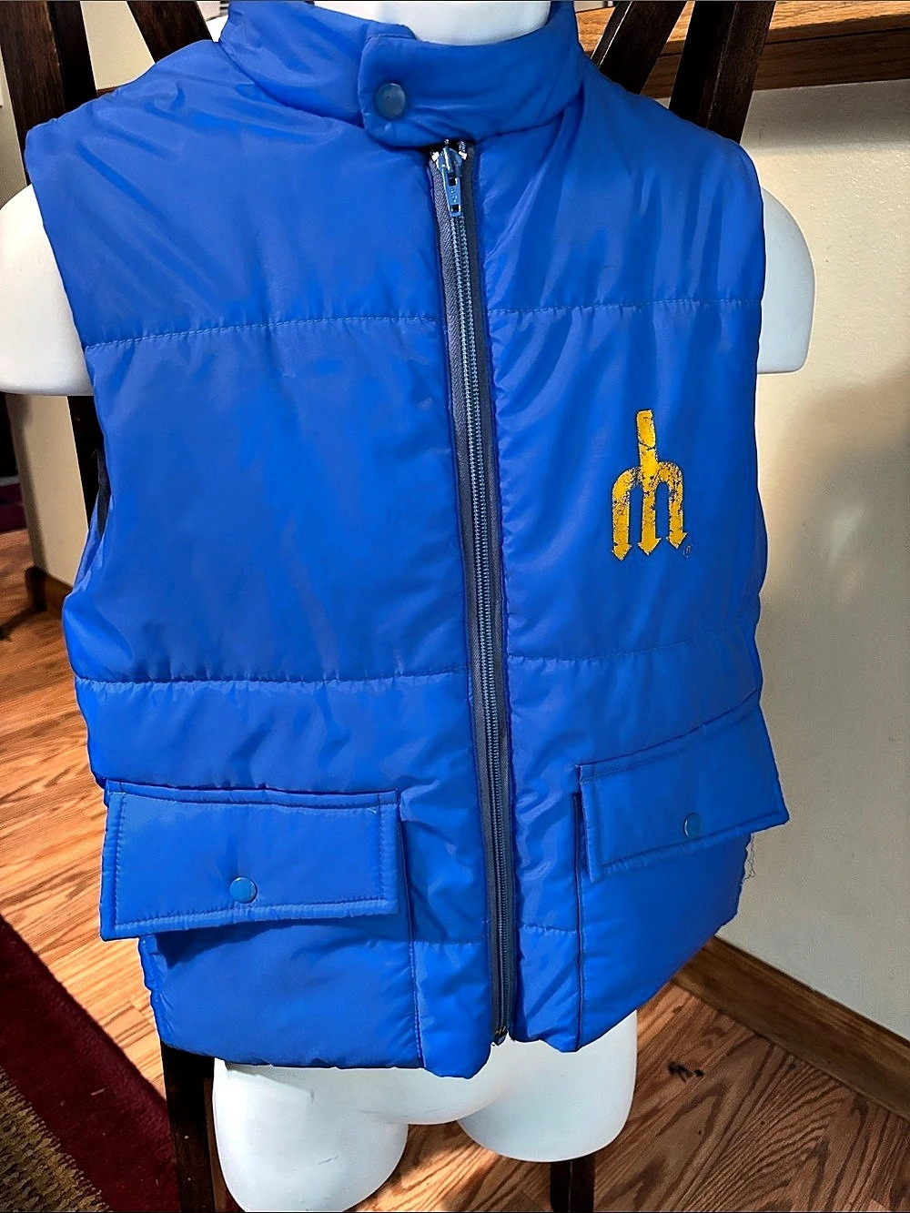 Mariners Vintage Small to Medium Seamar Blue Puffer Vest